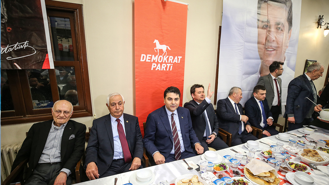 DP Genel Lideri Uysal: Bu ülkenin refahı için gayret veriyoruz