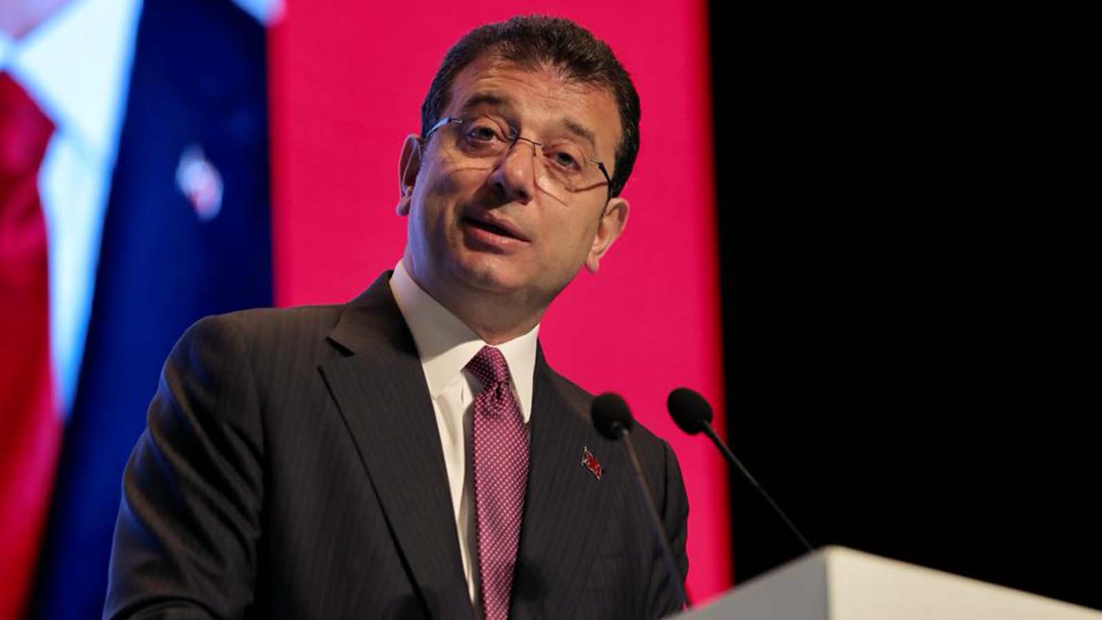 Ekrem İmamoğlu, İBB başkanlığına puan verdi: 7,5’dan 8 Ekrem İmamoğlu, İBB başkanlığına puan verdi: 7,5’dan 8