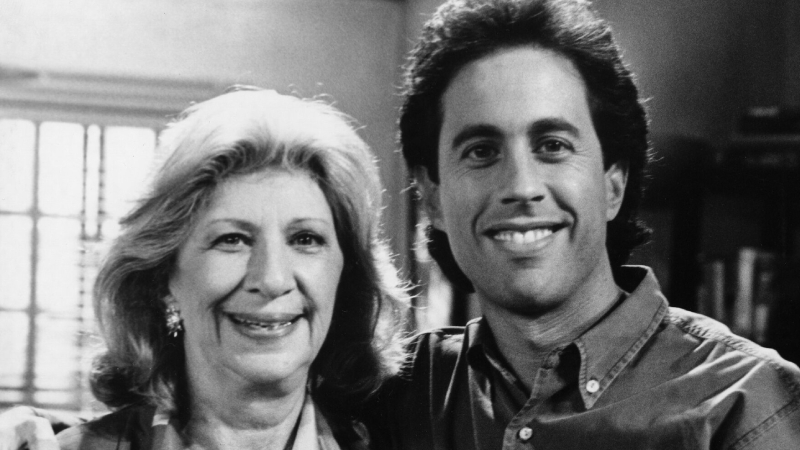 "En tatlı televizyon ailesi": Seinfeld'in Helen'i Liz Sheridan 93 yaşında hayatını kaybetti