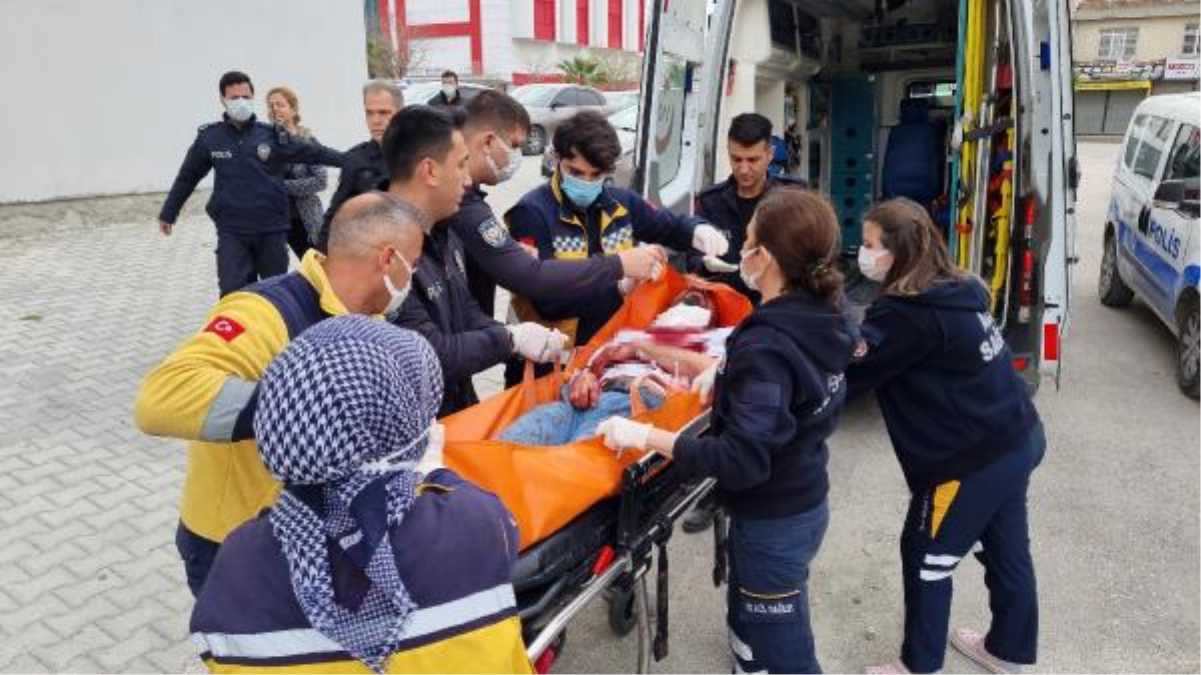 Eski eşini öldürüp, intihara kalkıştı Eski eşini öldürüp, intihara kalkıştı