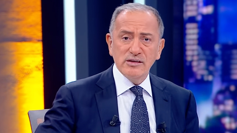Fatih Altaylı: Koca ülkenin emeği yağma Hasan’ın böreği; yiye yiye bitiremediniz demek isterdim lakin galiba sonunda bitti Fatih Altaylı: Koca ülkenin emeği yağma Hasan’ın böreği; yiye yiye bitiremediniz demek isterdim lakin galiba sonunda bitti