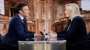 Fransa seçimleri: Macron ve Le Pen canlı yayın tartışmasına karşı karşıya geldi