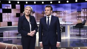 Fransa'da halk yarın sandığa gidiyor; son anketler Macron mu yoksa Le Pen mi diyor?