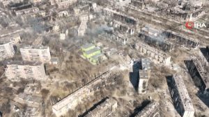 Mariupol Belediye Lideri: Bir aydır abluka altında olan kentte 5 bin kişi öldü