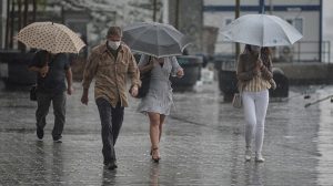 Meteoroloji yeni hava raporunu yayımladı! İstanbul'da sağanak 3 gün boyunca devam edecek