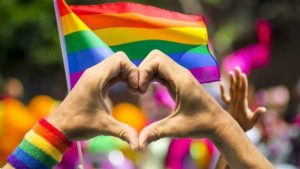 Norveç, eşcinsel alakayı cürüm sayan yasa için 50 yıl sonra vatandaşlarından özür diledi