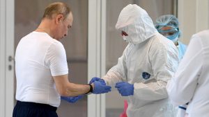 Rus medyası, Putin'e Soçi'de tiroid kanseri ameliyatı yapılmış olabileceğini tez etti; Kremlin yalanladı