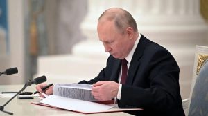 Rusya, AB ülkelerinin "dostça olmayan" hareketlerine karşı vize önlemleri kararı aldı