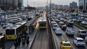 Son Dakika: İstanbul'da toplu ulaşıma yüzde 40 artırım yapıldı