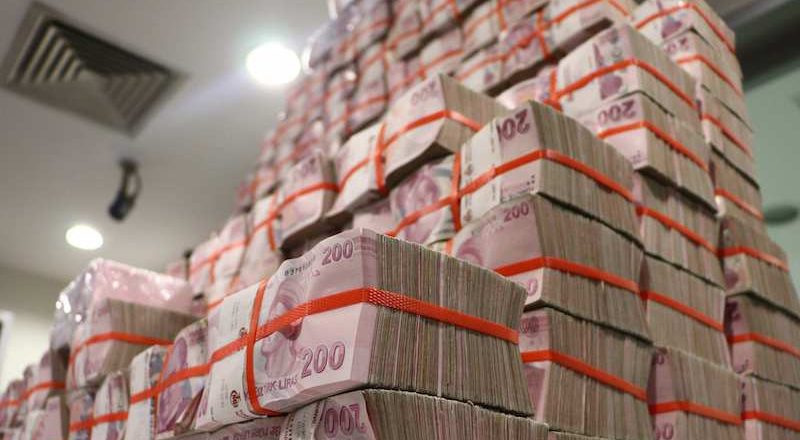 Sözcü muharriri Toker: AKP'nin mart ayı örtülü ödenek harcaması 15 bin 450 kişinin bir yıllık minimum fiyatına denk