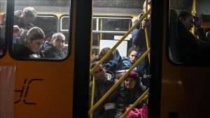 Ukrayna: Rus ordusu tarafından alıkonulan tahliye otobüsleri hür bırakıldı