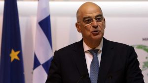 Yunanistan Dışişleri Bakanı Dendias: Doğu Akdeniz Boru Sınırı Projesi ölmedi
