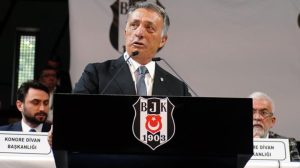 Ahmet Işık Çebi'ye olay gönderme! "Beşiktaşspor" protestosu başkanlık seçimine damga vurdu