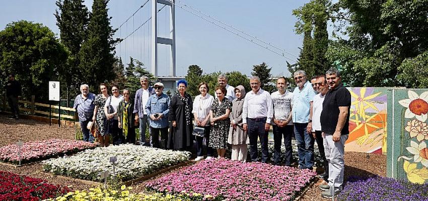 Ahmet Süheyl Ünver’in İsmi, Üsküdar’da Çiçek Bahçesiyle Yaşatılıyor Ahmet Süheyl Ünver’in İsmi, Üsküdar’da Çiçek Bahçesiyle Yaşatılıyor