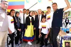 Altınşehir Anadolu Lisesinde İkinci Lisan Şenliği düzenlendi