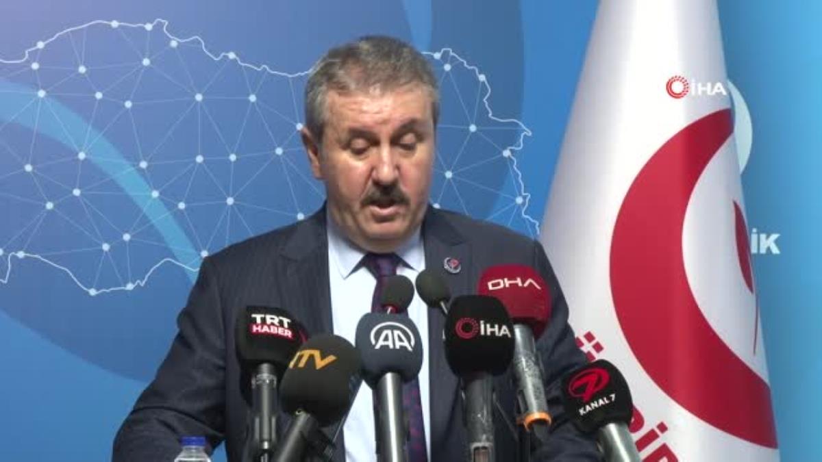 BBP Genel Lideri Destici: "PKK'ya dayanağı keserlerse Türkiye NATO üyeliklerine neden hayır desin" BBP Genel Lideri Destici: "PKK'ya dayanağı keserlerse Türkiye NATO üyeliklerine neden hayır desin"