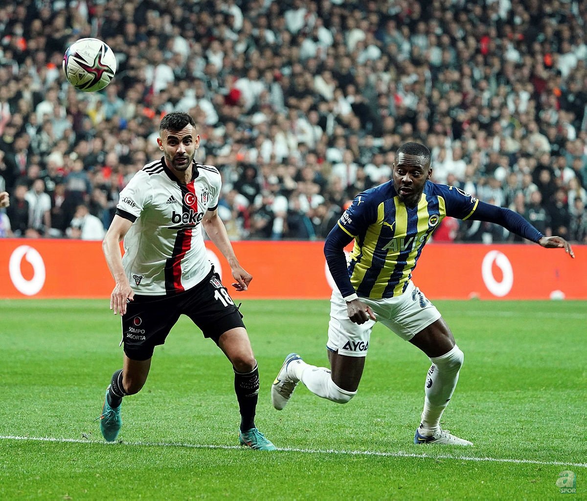 Beşiktaş Başkanı Ahmet Nur Çebi'den çok sert Ali Koç tepkisi! Beşiktaş Başkanı Ahmet Nur Çebi'den çok sert Ali Koç tepkisi!