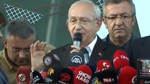 Kılıçdaroğlu, Kaftancıoğlu'na verilen ceza sonrası Bursa'daki mitingi İstanbul'a aldı