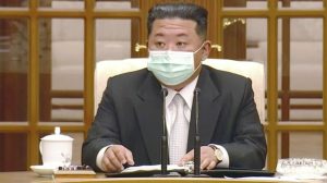 Kuzey Kore'de koronavirüs alarmı! Salgın kaynaklı vefatlar başladı, Kim Jong Un birinci sefer maske taktı