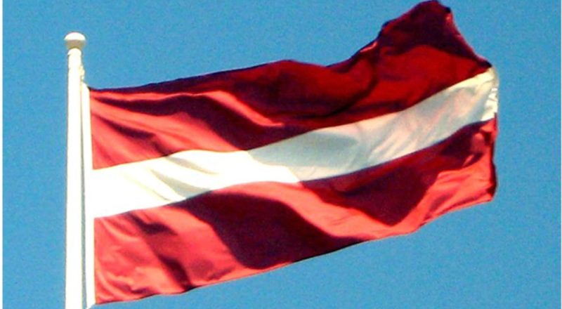 Letonya vatandaşlarının vizesiz kalış süreleri uzatıldı