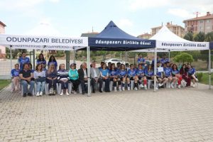 Odunpazarı'nda 19 Mayıs Spor Şenliği, Voleybol Turnuvası ile Devam Ediyor