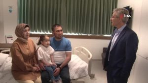 Özbek çocuk lavabo açıcı yaladı, 2 yıldır çektiği zahmet Türkiye'de son buldu