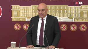 Özkoç: Nebati Denilen Bir Çapsız Bakanı, Türkiye Cumhuriyeti Kabullenmek Zorunda Mı?