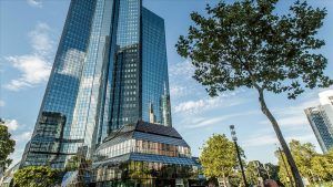 Savcılık Deutsche Bank’ın Frankfurt merkezinde arama yaptı