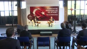TBMM Lideri Mustafa Şentop: "Türkiye'ye yeni bir anayasa gereklidir"