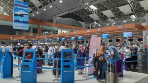 Türkiye'de 4 ayda hava yolu yolcu sayısı 41 milyonu aştı