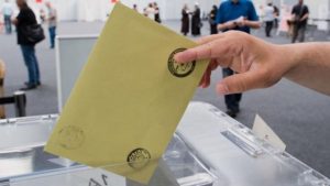 Z nesli tercihini yaptı! Birinci sefer oy kullanacak gençlerin yüzde 37'si CHP'ye oy verecek