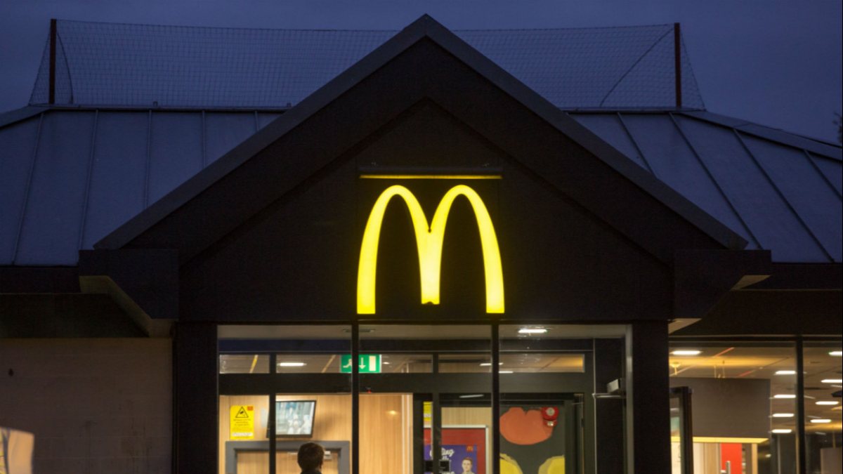 ABD'li firma McDonald's, müslüman bir aileye kasıtlı olarak domuz eti servis etti ABD'li firma McDonald's, müslüman bir aileye kasıtlı olarak domuz eti servis etti