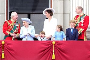 Fotoğraflarla Kraliçe'nin Platin Jübile kutlamaları: İngiltere'de Kraliçe 2. Elizabeth'in tahttaki 70. yılı kutlanıyor