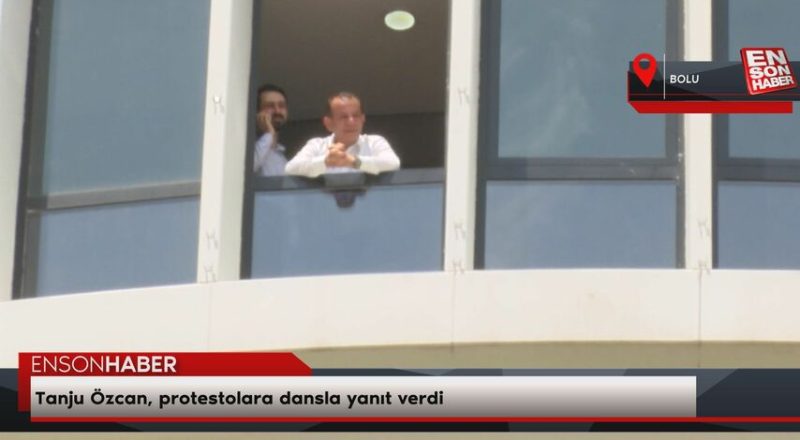 Tanju Özcan, protestolara dansla yanıt verdi