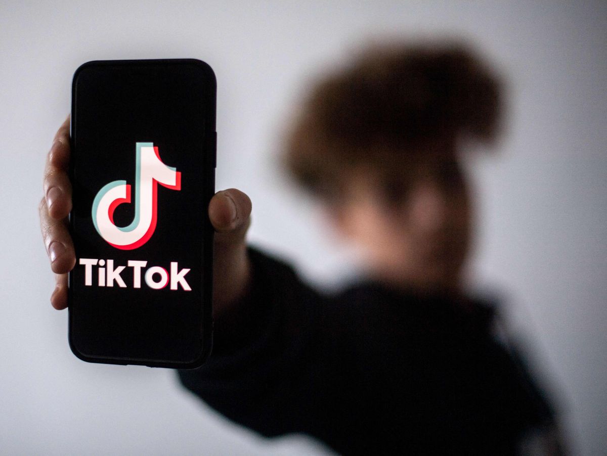 Tiktok'ta yana kaydırmalı fotoğraf nasıl yapılır?