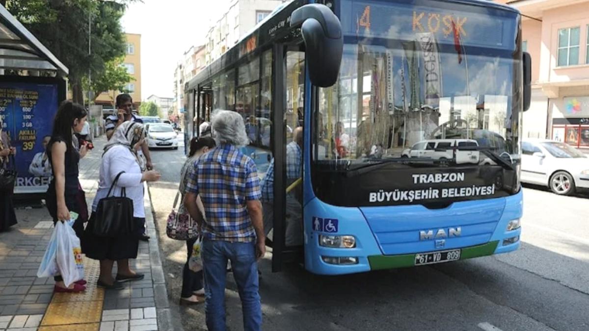 Savcı Otobüste Tartıştığı Gazeteciyi "Evinden Aldırırım" Diyerek Tehdit Etti ve Aldırdı... Savcı Otobüste Tartıştığı Gazeteciyi "Evinden Aldırırım" Diyerek Tehdit Etti ve Aldırdı...