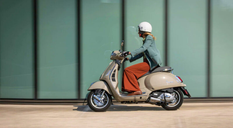 Vespa Fiyat Listesi Nisan 2023: Vespa Primavera, Sprint ve GTS Yeni Fiyatlar