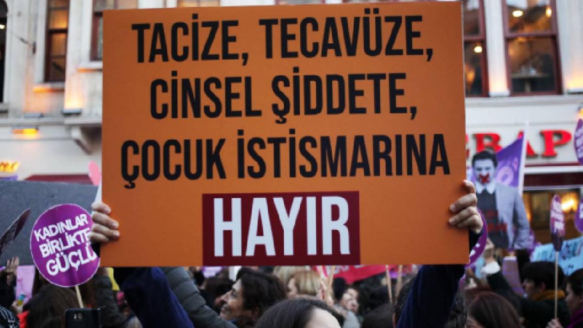 Emekli Emniyet Müdürüne İki Çocuğa Cinsel İstismardan 13.5 Yıl Mahpus Cezası Emekli Emniyet Müdürüne İki Çocuğa Cinsel İstismardan 13.5 Yıl Mahpus Cezası