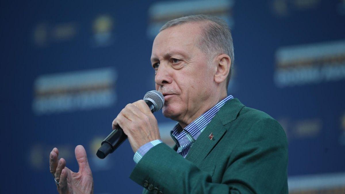 Erdoğan'a Hakaretten Tutuklanan Çocuğun Babası: "Perişanız" Erdoğan'a Hakaretten Tutuklanan Çocuğun Babası: "Perişanız"
